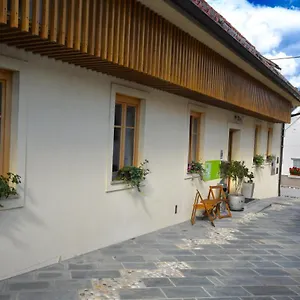 zkontrolujte dostupnost