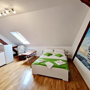 zkontrolujte dostupnost
