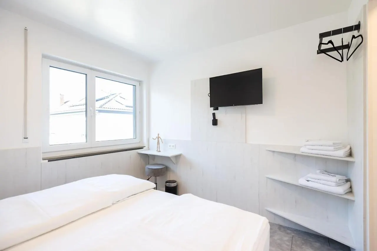 Staystay Guesthouse I 24 Hours Check-In Núremberg